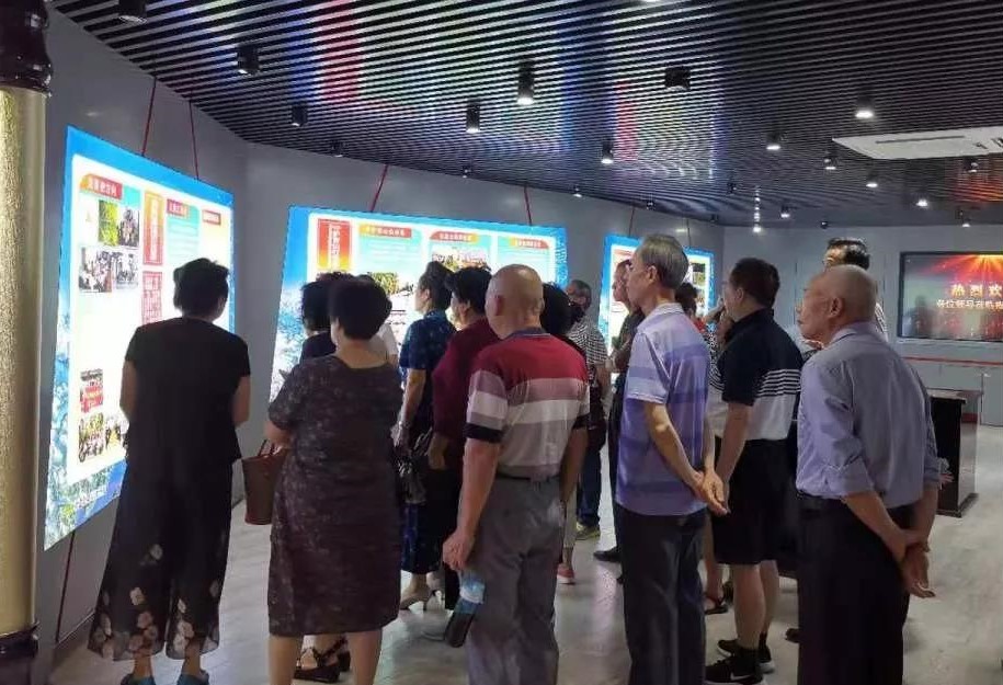 追憶兵團(tuán)歲月，重溫故鄉(xiāng)情緣